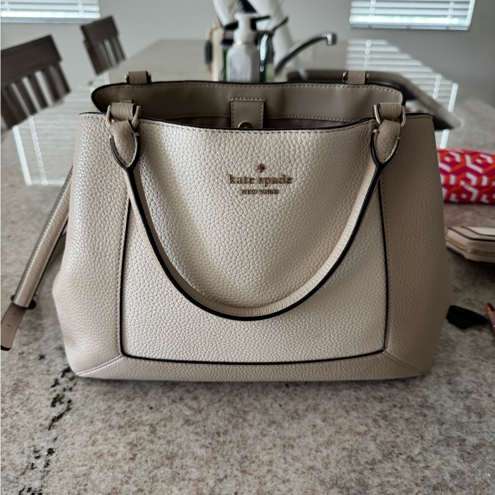 Kate Spade Cream /tan color block Leather Shoulder Bag w/matching wallet